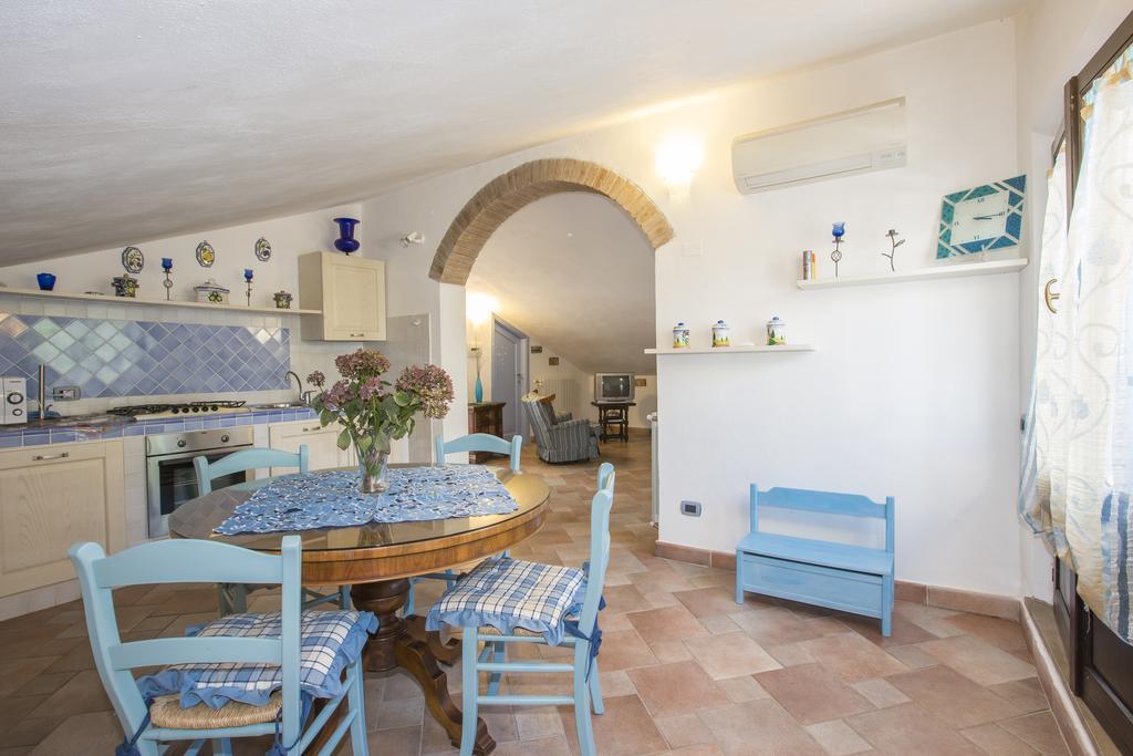 La Casa Di Gigliola Βίλα Monticiano Δωμάτιο φωτογραφία